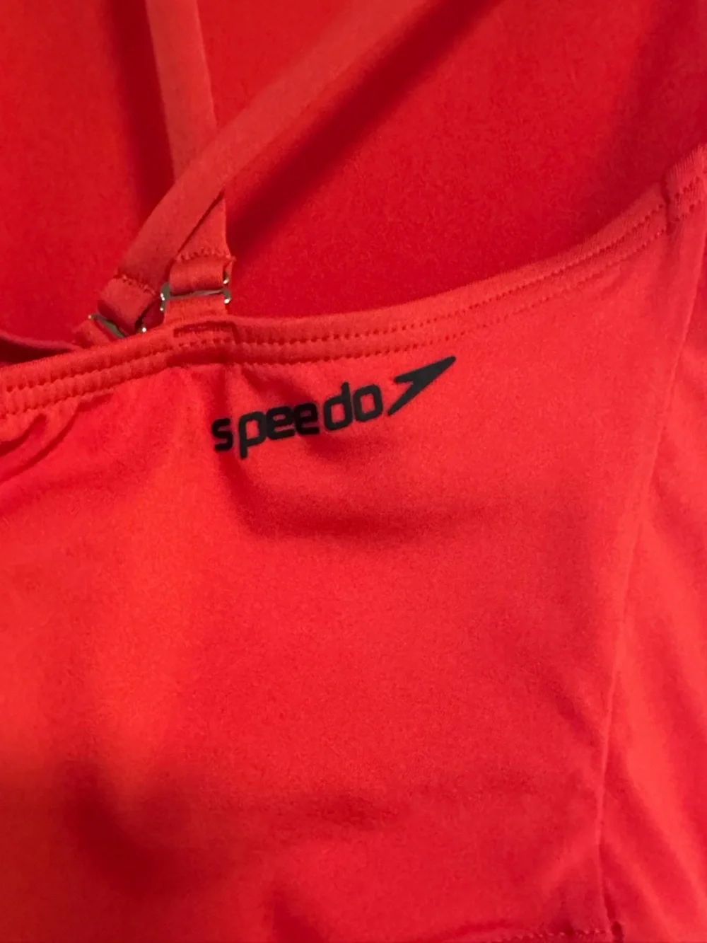 Speedo Solid Convertible Colour One Piece
Swimsuit Red Women Large GUC - Picture 5 of 6